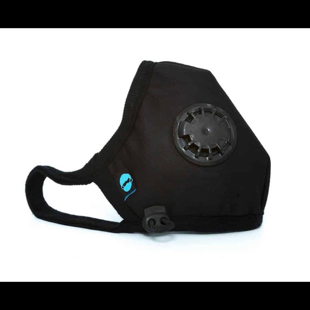 Cambridge Mask Black Churchill PRO Large